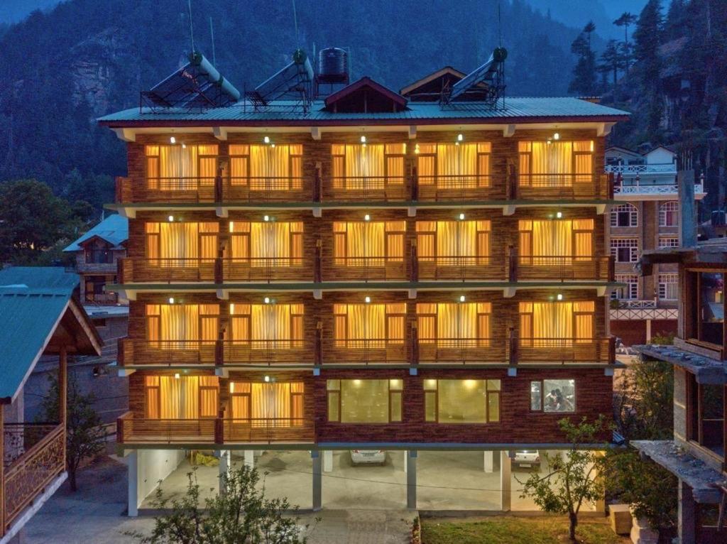 Swastik Grand Manali Hotel Eksteriør billede